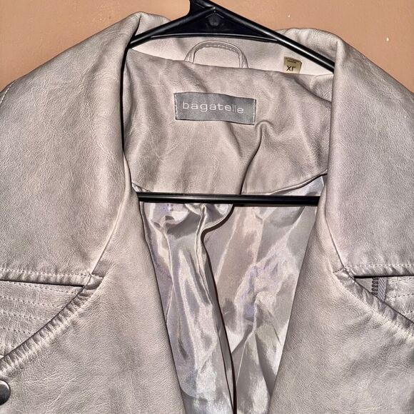 Bagatelle Women's Tan Faux Leather Motorcycle Jacket - XL - Picture 2 of 8